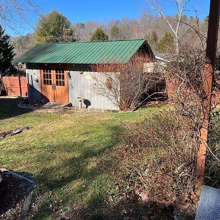 Candyland Cottage Candler Екстериор снимка